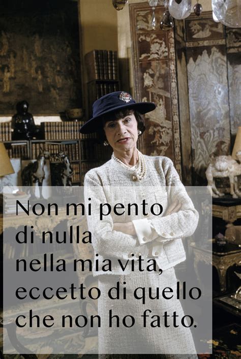 frasi di chanel|Frasi Coco Chanel: più di 50 citazioni sulla moda, stile .